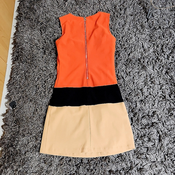 Cynthia Rowley 3 color tier Dress - Picture 3 of 3